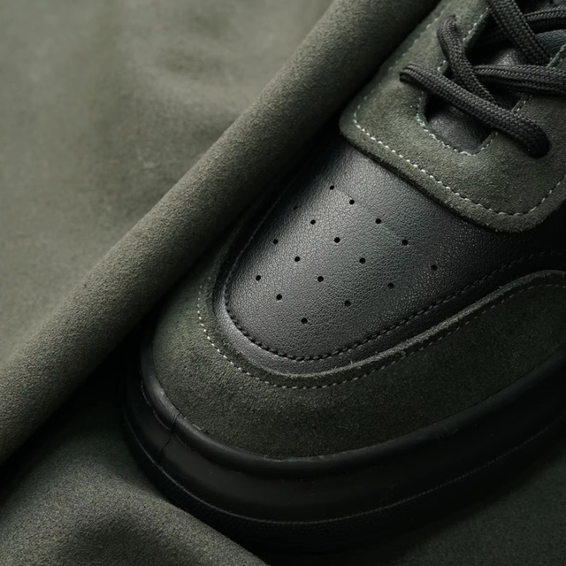 Leather Sports Shoes Black