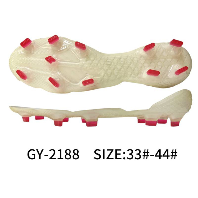 Football cleats with innovative outsole design