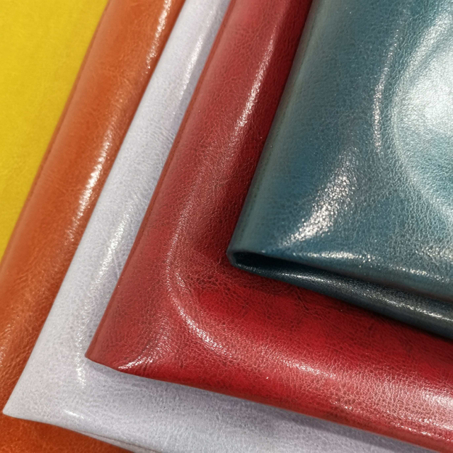 Dual-Tone Fashion Print PU Microfiber with Leather Lining