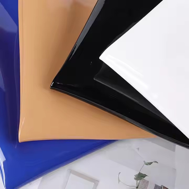 Wholesale of New Design Ultra-fine Fiber Glossy Mirror Waterproof Patent PU Synthetic Leather