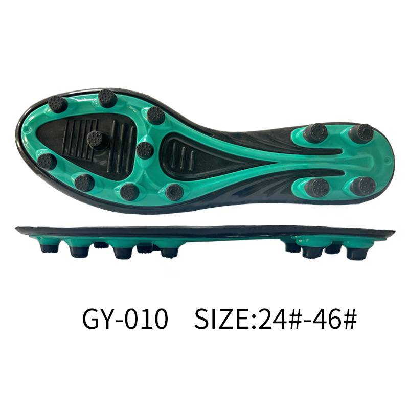 Football Cleats With Innovative Outsole