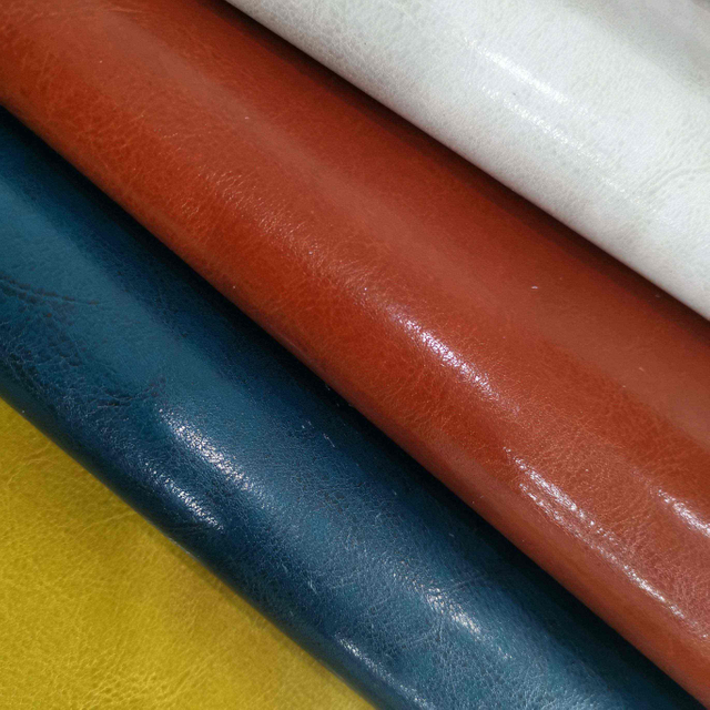 Dual-Tone Fashion Print PU Microfiber with Leather Lining