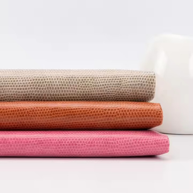 Factory 0.8mm Soft Anti-Aging Waterproof PU Synthetic Basketball Leather Fabric for Ball